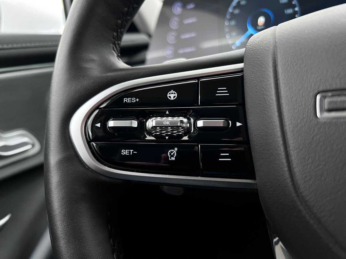 Купить Chery Arrizo 8 с пробегом. Фото: #32