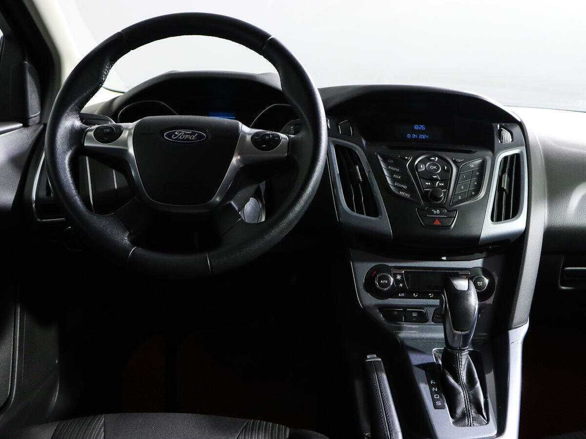 Купить Ford Focus с пробегом. Фото: #9