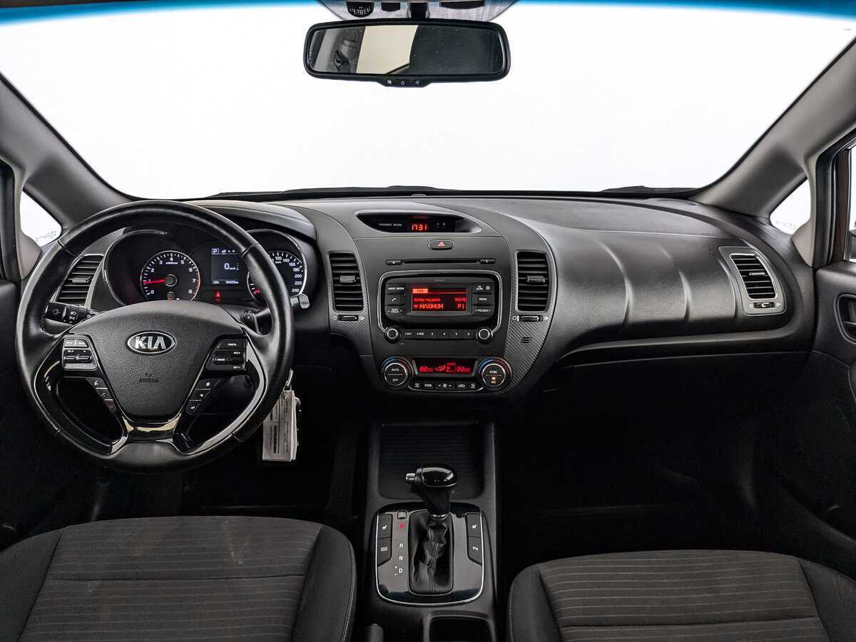 Купить Kia Cerato с пробегом. Фото: #9