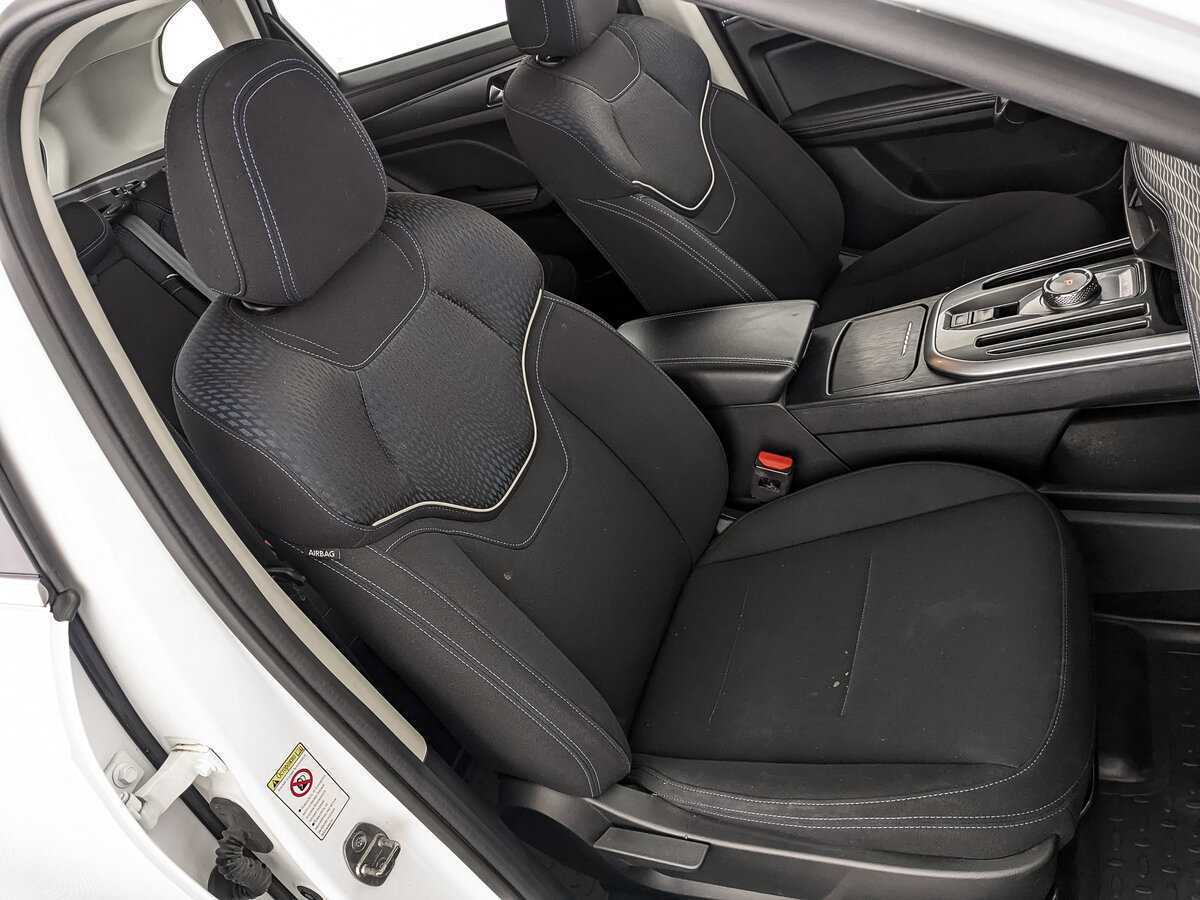 Купить Haval Jolion с пробегом. Фото: #21