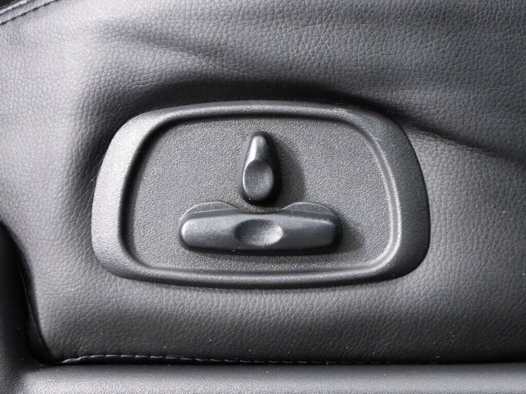 Купить Mitsubishi Pajero с пробегом. Фото: #22