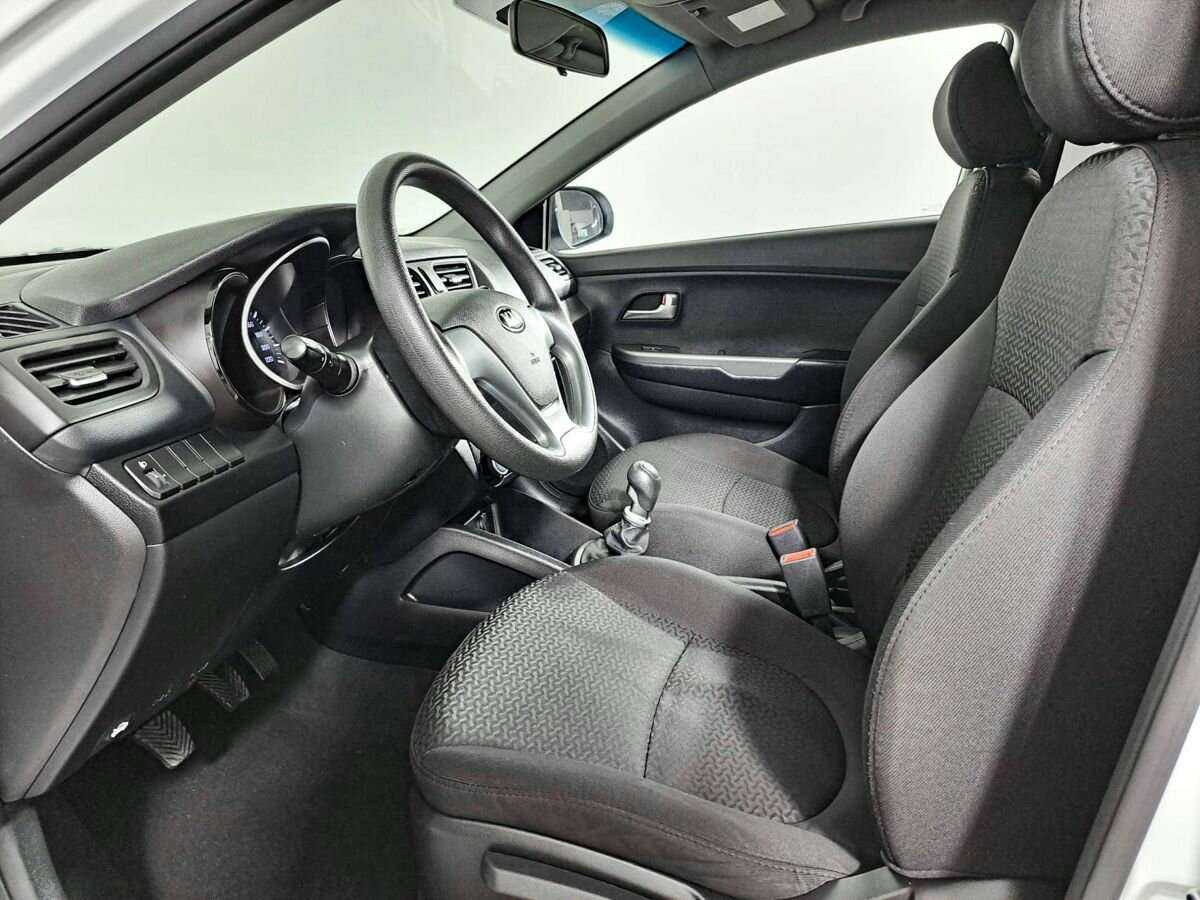 Купить Kia Rio с пробегом. Фото: #13