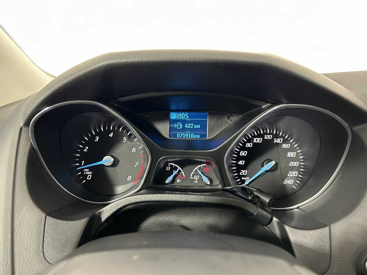 Купить Ford Focus с пробегом. Фото: #10