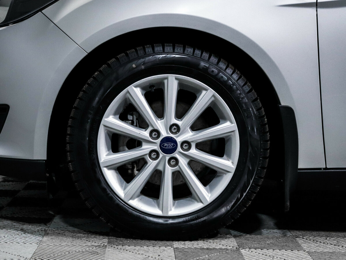Купить Ford Focus с пробегом. Фото: #12