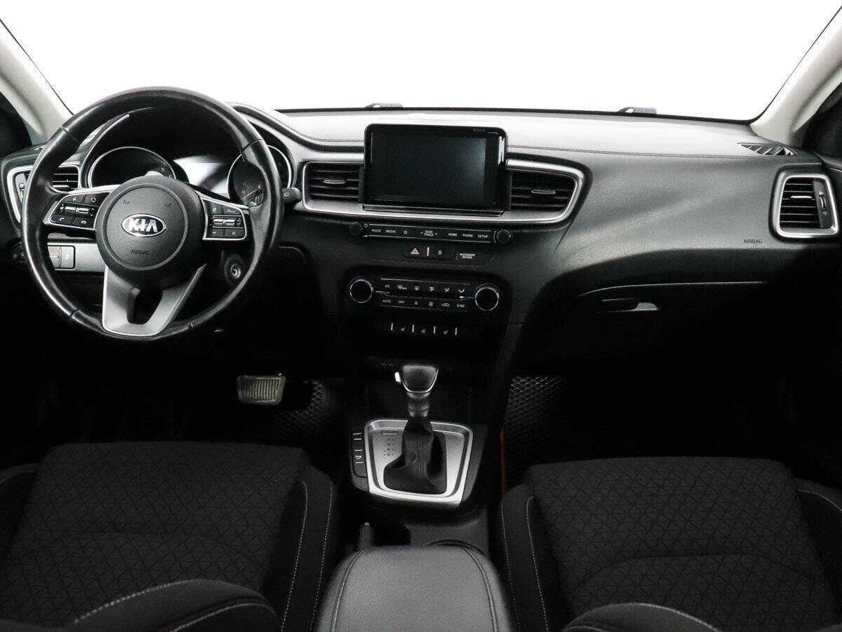 Купить Kia Ceed с пробегом. Фото: #12