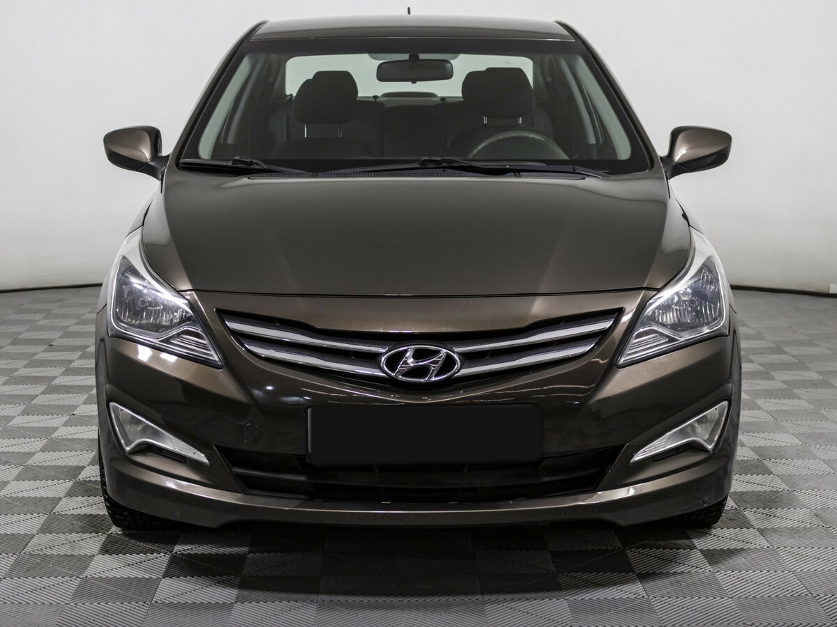 Купить Hyundai Solaris с пробегом. Фото: #1