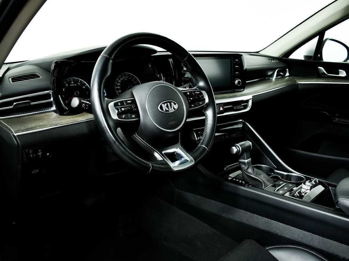 Купить Kia K5 с пробегом. Фото: #12