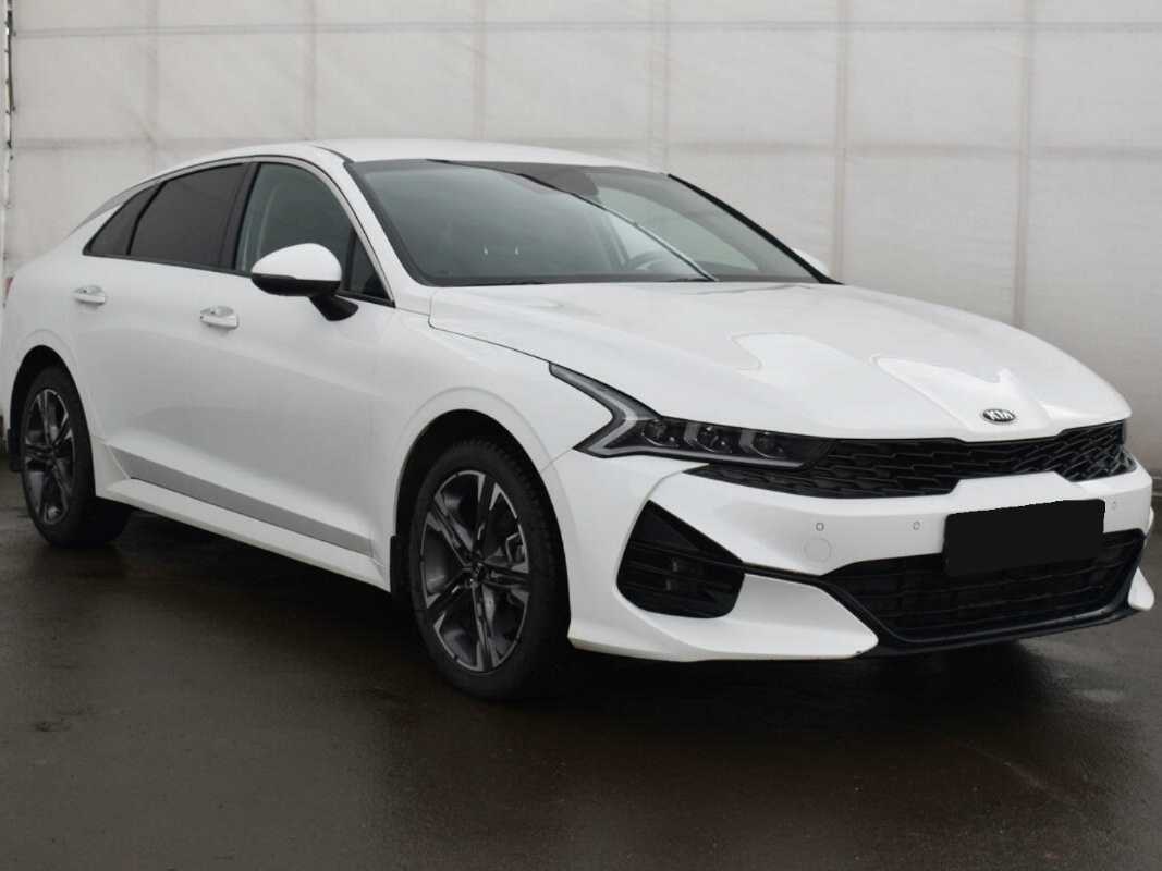 Купить Kia K5 с пробегом. Фото: #2