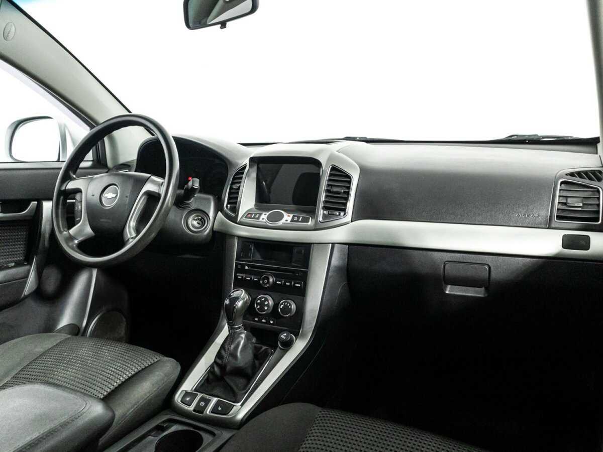 Купить Chevrolet Captiva с пробегом. Фото: #8