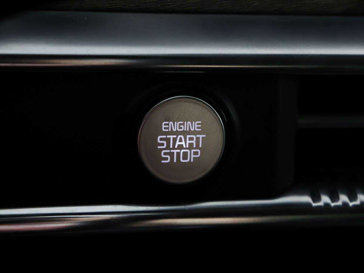 Купить Kia K5 с пробегом. Фото: #17