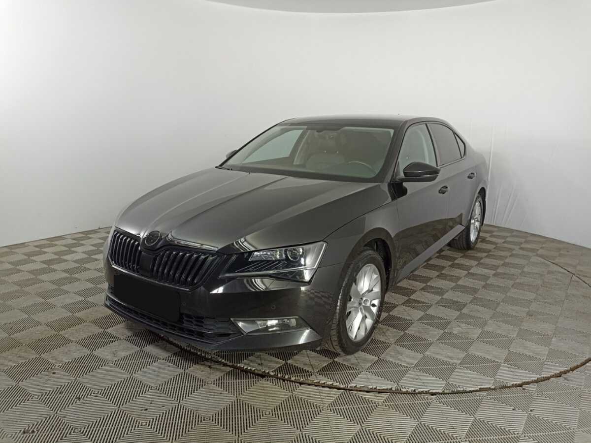 Купить Skoda Superb с пробегом. Посмотреть фото