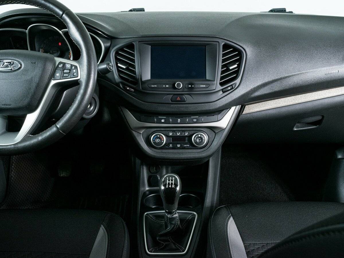 Купить Lada (ВАЗ) Vesta с пробегом. Фото: #8