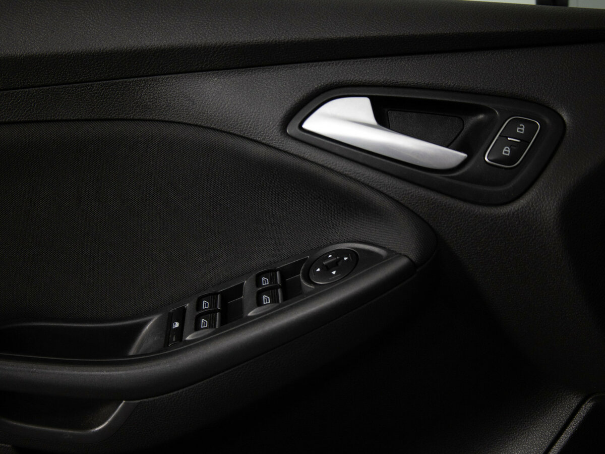 Купить Ford Focus с пробегом. Фото: #13