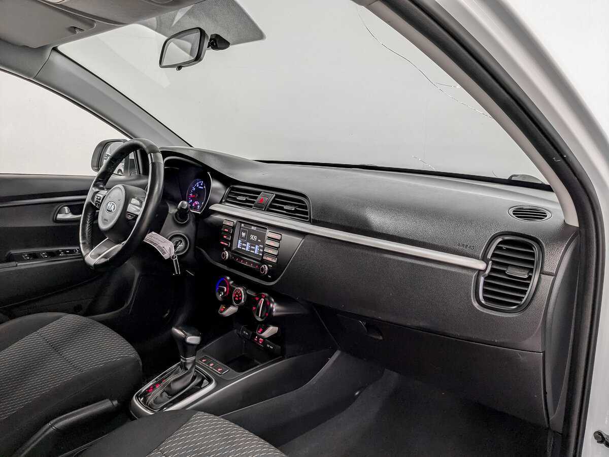 Купить Kia Rio с пробегом. Фото: #10