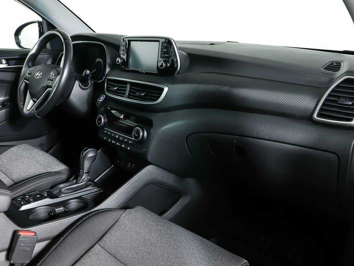 Купить Hyundai Tucson с пробегом. Фото: #8
