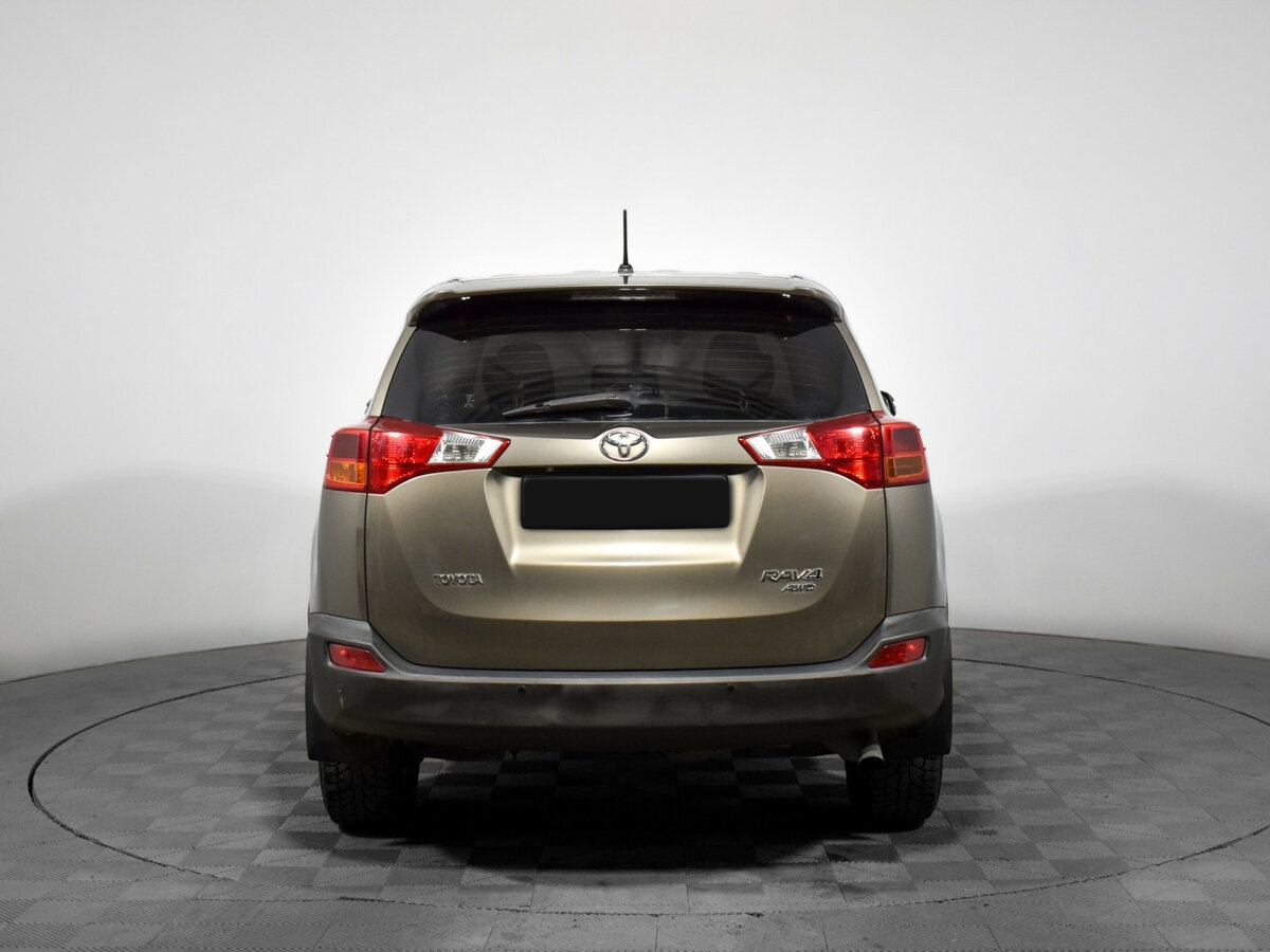 Купить Toyota RAV4 с пробегом. Фото: #5
