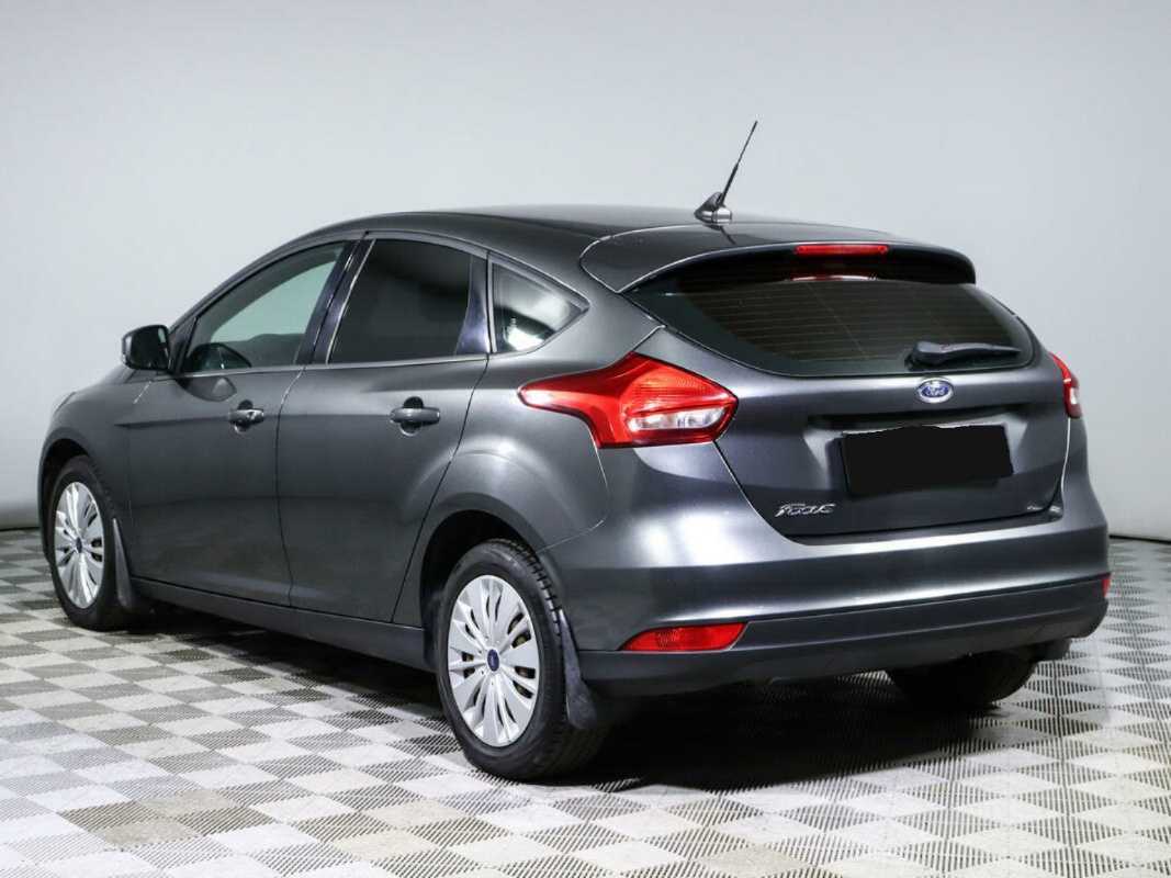 Купить Ford Focus с пробегом. Фото: #5
