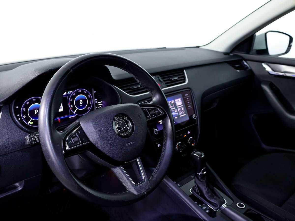 Купить Skoda Octavia с пробегом. Фото: #11