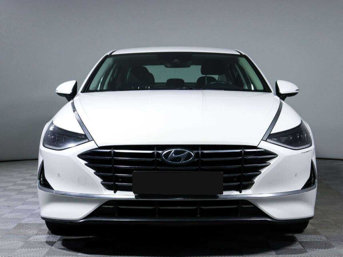Купить Hyundai Sonata с пробегом. Фото: #1
