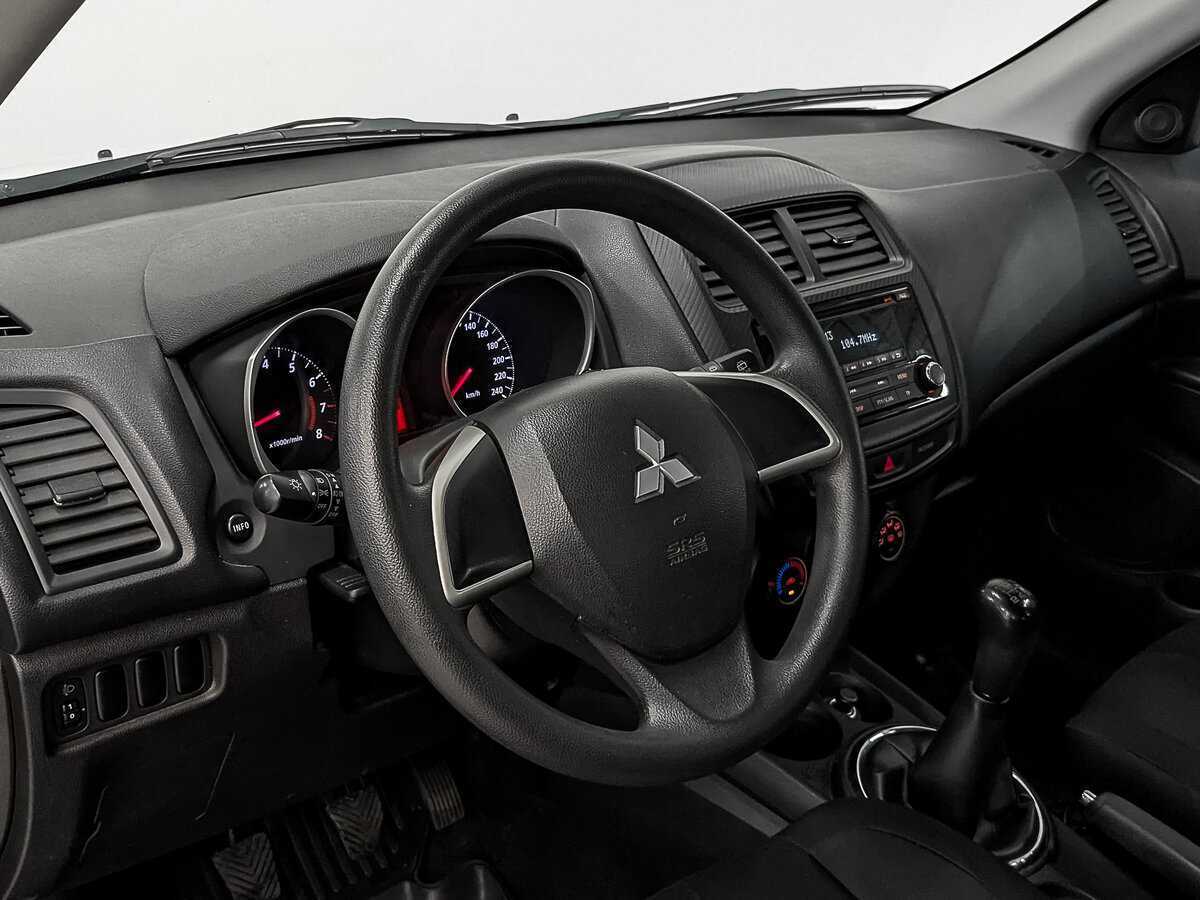 Купить Mitsubishi ASX с пробегом. Фото: #14
