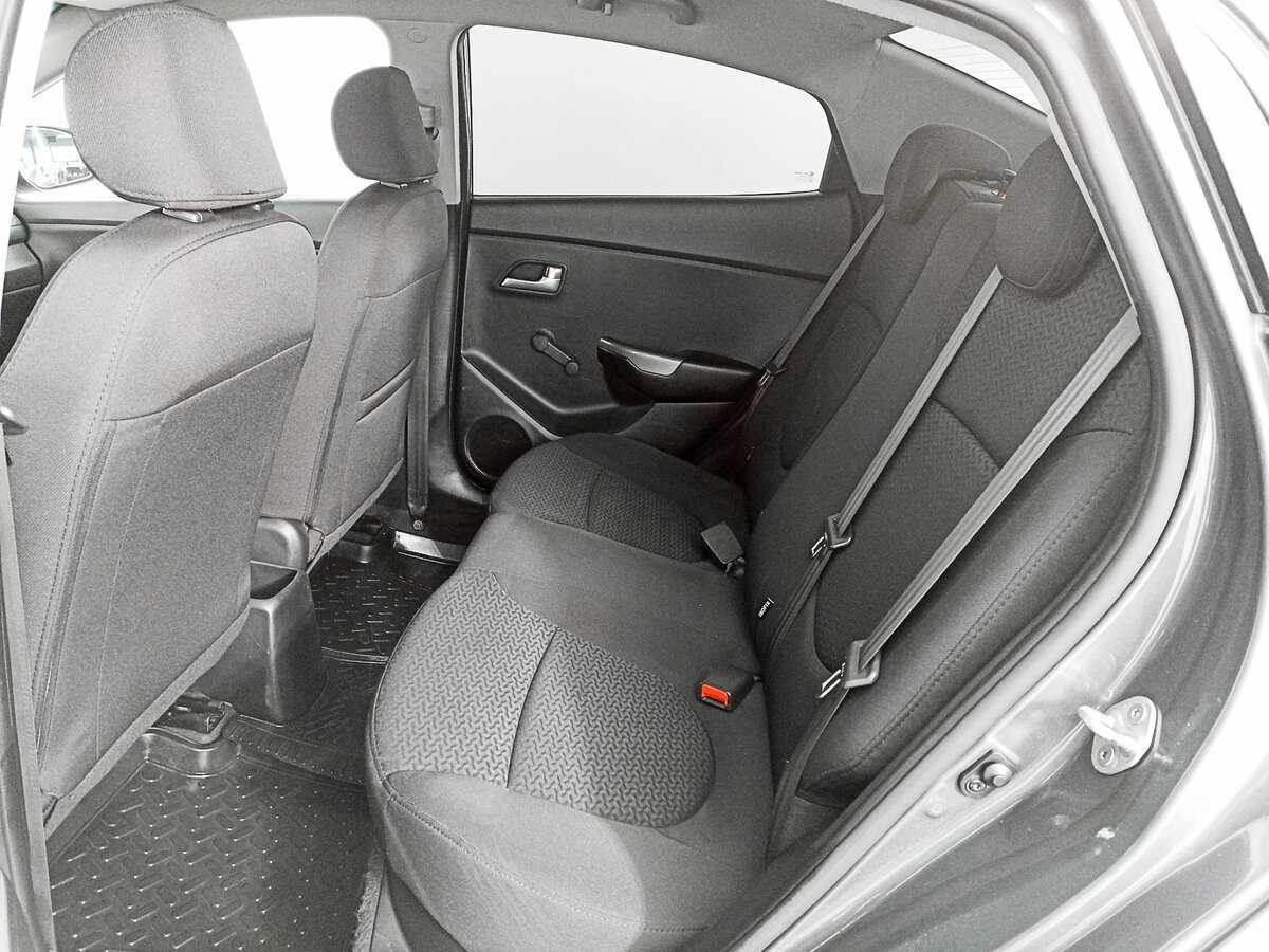 Купить Kia Rio с пробегом. Фото: #6