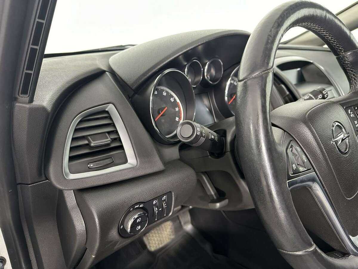 Купить Opel Astra с пробегом. Фото: #5