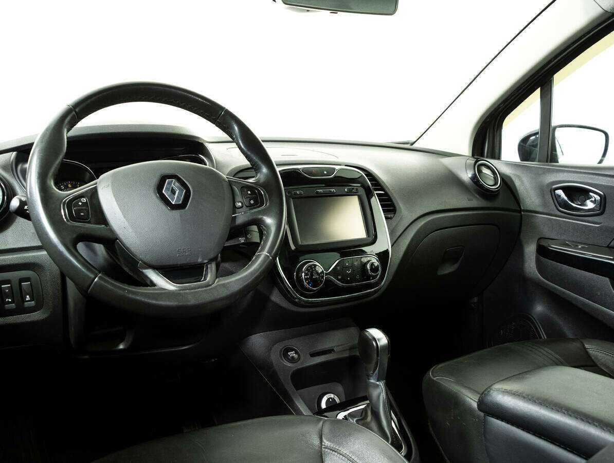 Купить Renault Kaptur с пробегом. Фото: #10