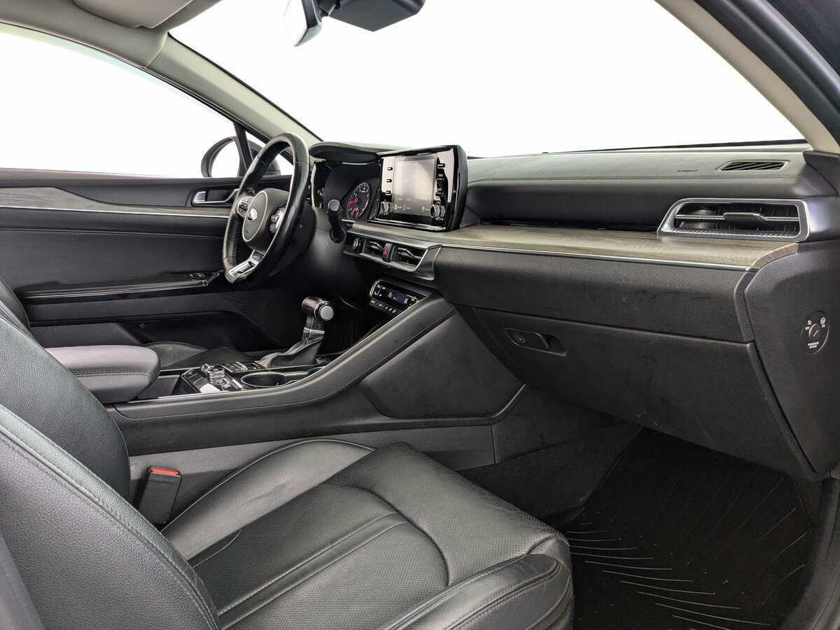 Купить Kia K5 с пробегом. Фото: #8