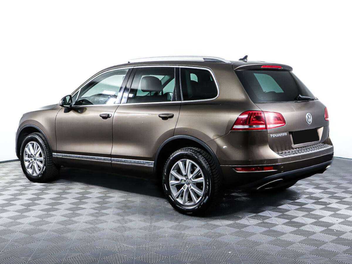Купить Volkswagen Touareg с пробегом. Фото: #6