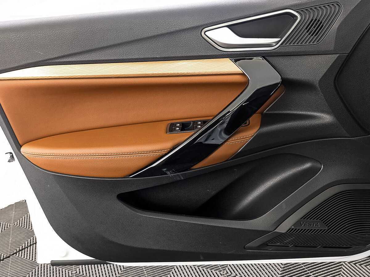 Купить Lada (ВАЗ) Vesta с пробегом. Фото: #18