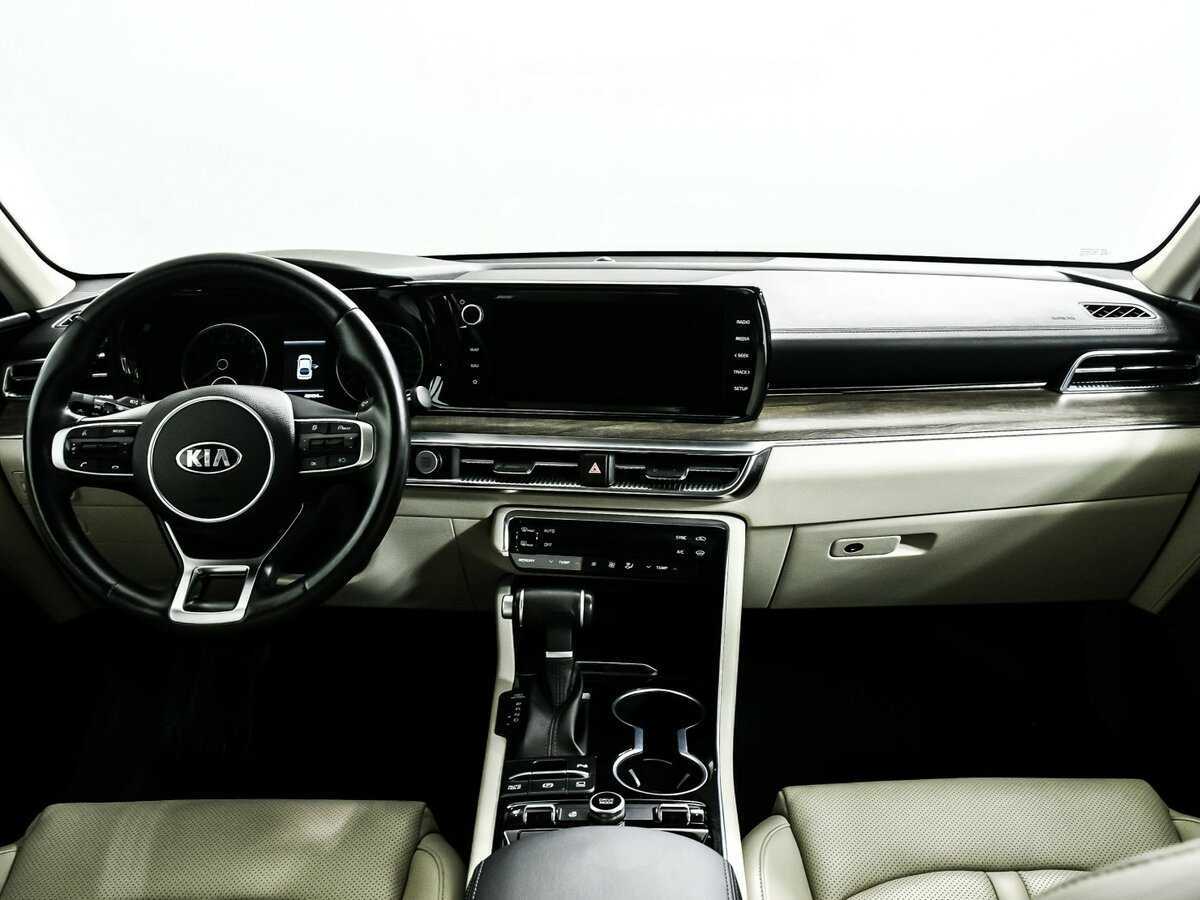 Купить Kia K5 с пробегом. Фото: #10