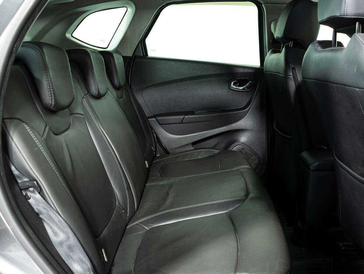 Купить Renault Kaptur с пробегом. Фото: #11