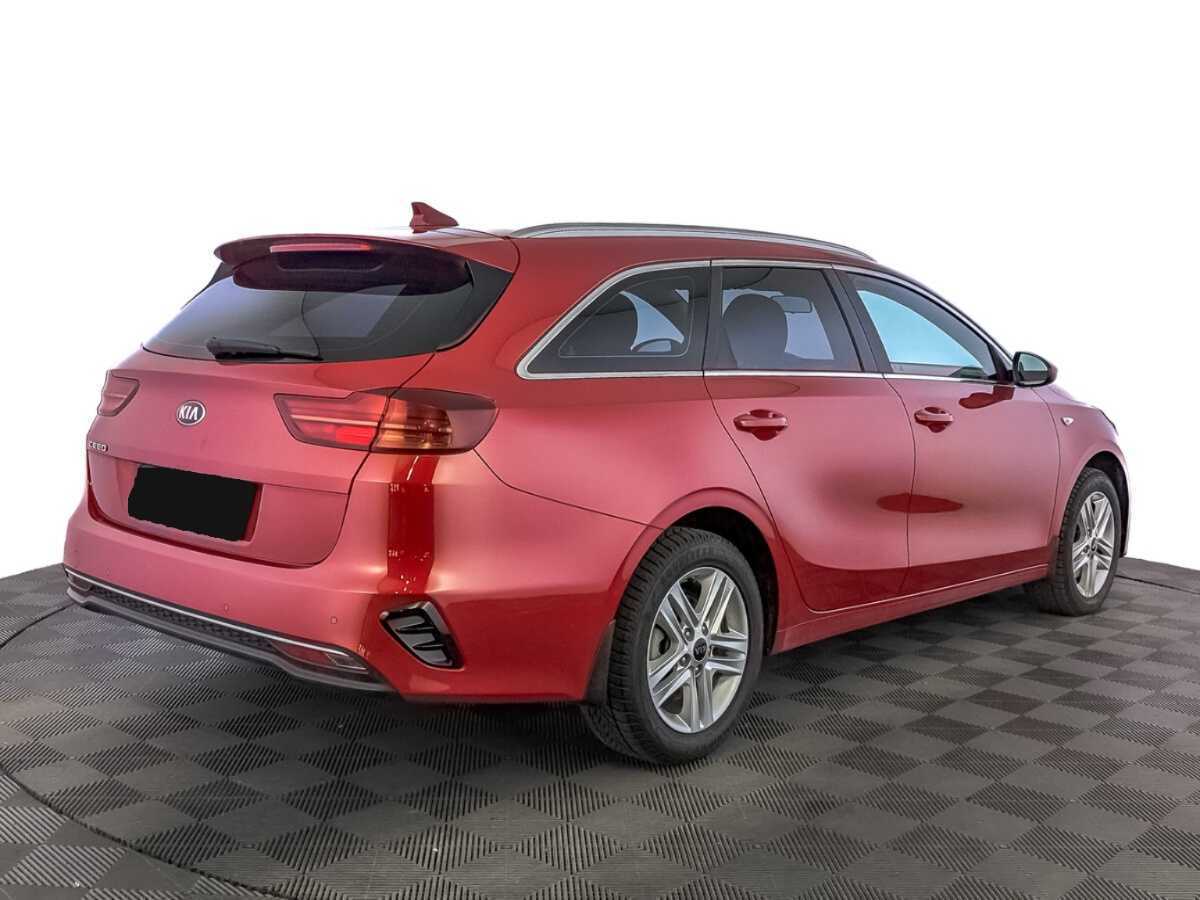 Купить Kia Ceed с пробегом. Фото: #4