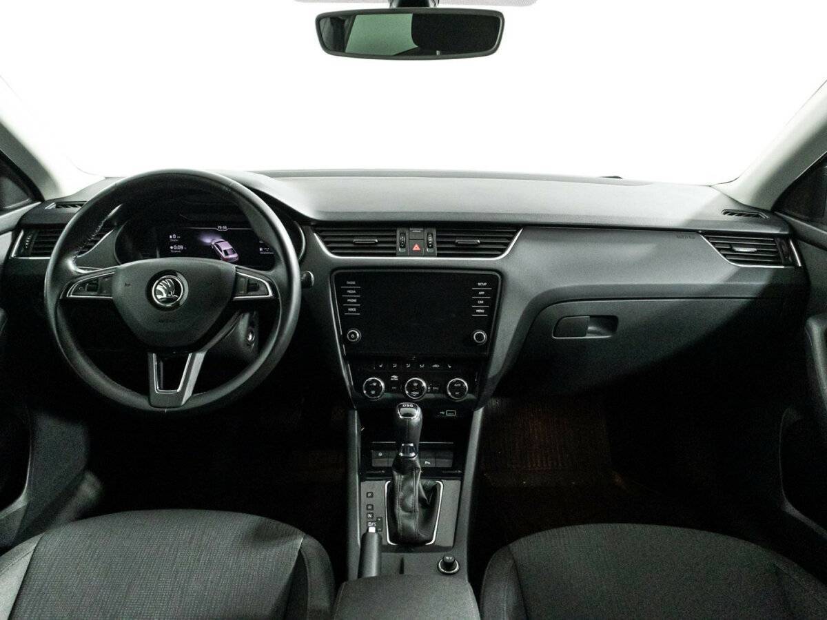 Купить Skoda Octavia с пробегом. Фото: #12