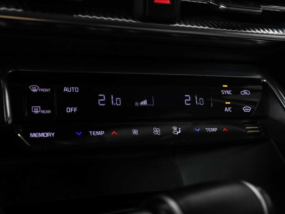 Купить Kia K5 с пробегом. Фото: #16