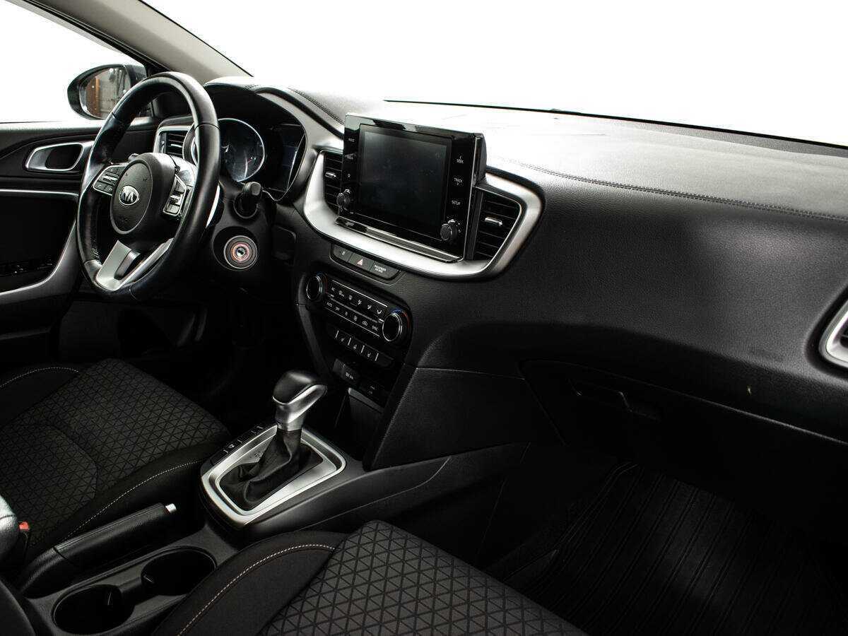 Купить Kia XCeed с пробегом. Фото: #8
