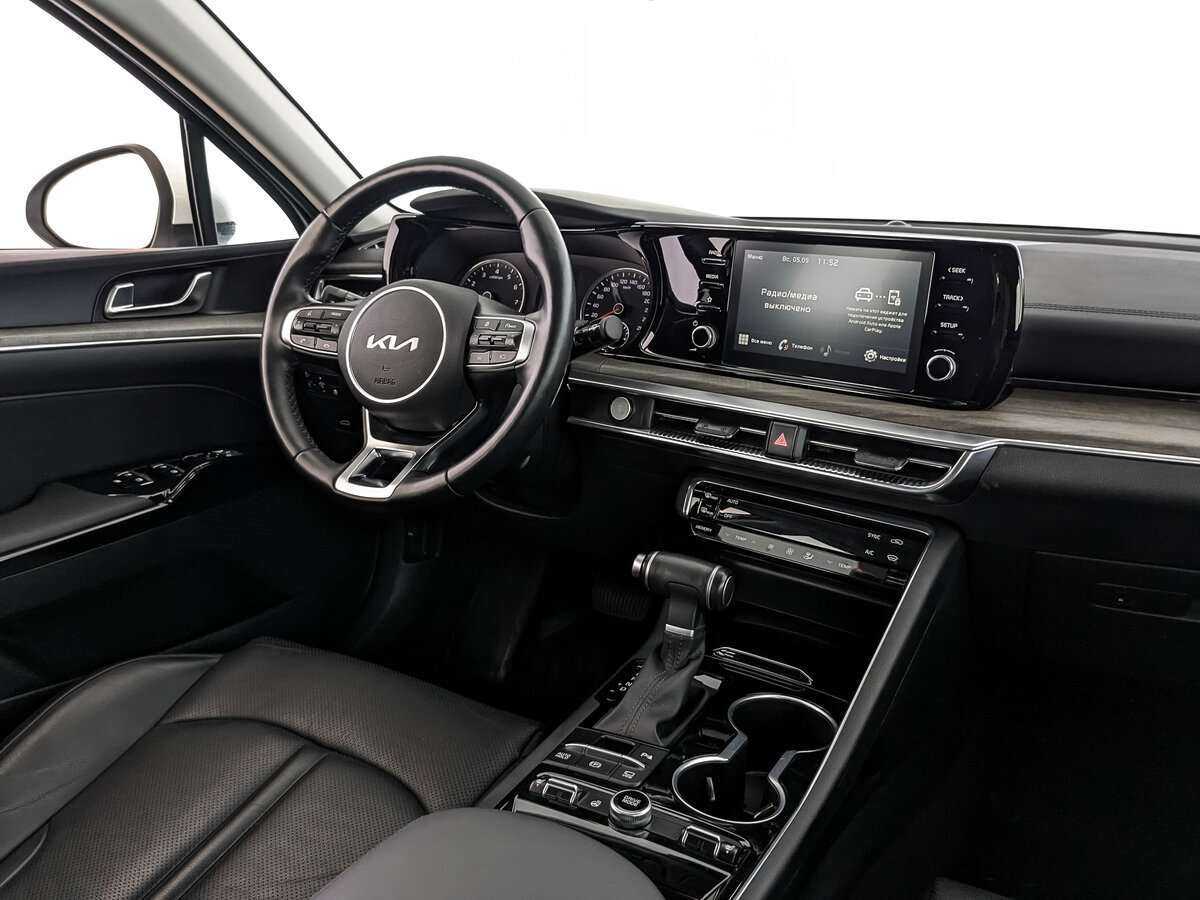 Купить Kia K5 с пробегом. Фото: #26