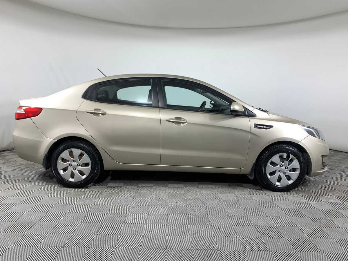 Купить Kia Rio с пробегом. Фото: #3