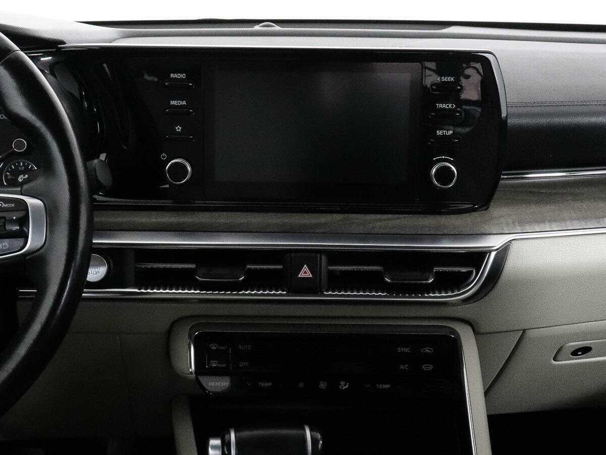 Купить Kia K5 с пробегом. Фото: #10