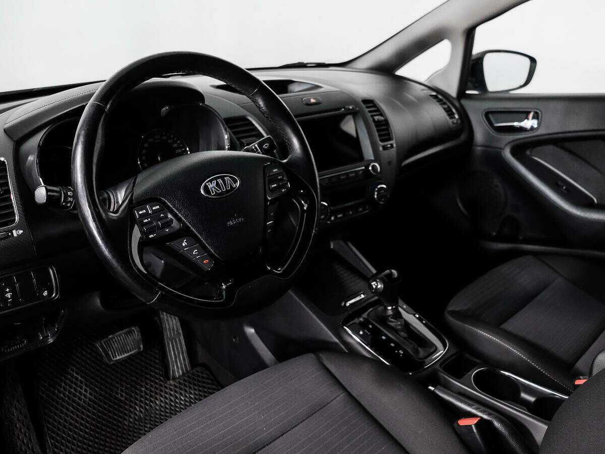 Купить Kia Cerato с пробегом. Фото: #8