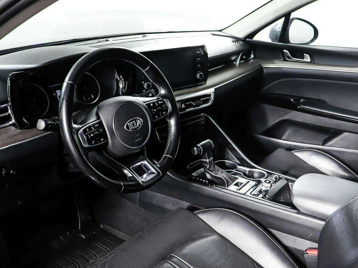 Купить Kia K5 с пробегом. Фото: #13