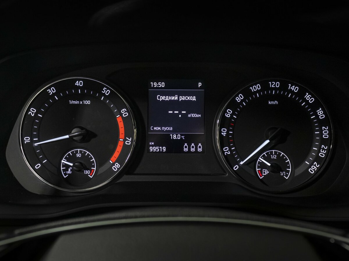 Купить Skoda Octavia с пробегом. Фото: #9