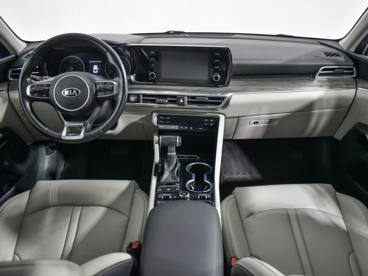 Купить Kia K5 с пробегом. Фото: #12