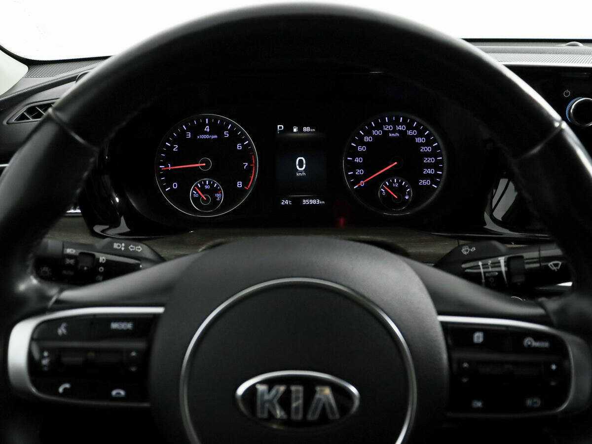 Купить Kia K5 с пробегом. Фото: #20