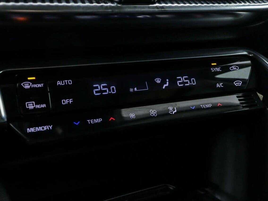 Купить Kia K5 с пробегом. Фото: #13