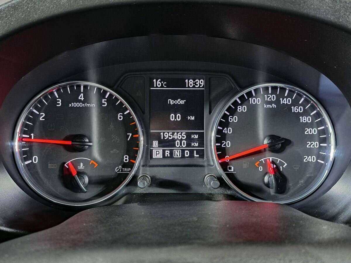 Купить Nissan X-Trail с пробегом. Фото: #10
