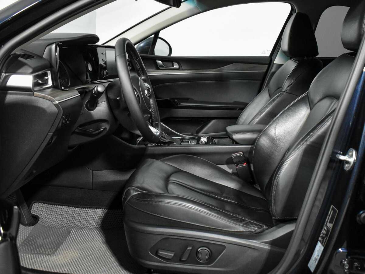 Купить Kia K5 с пробегом. Фото: #10