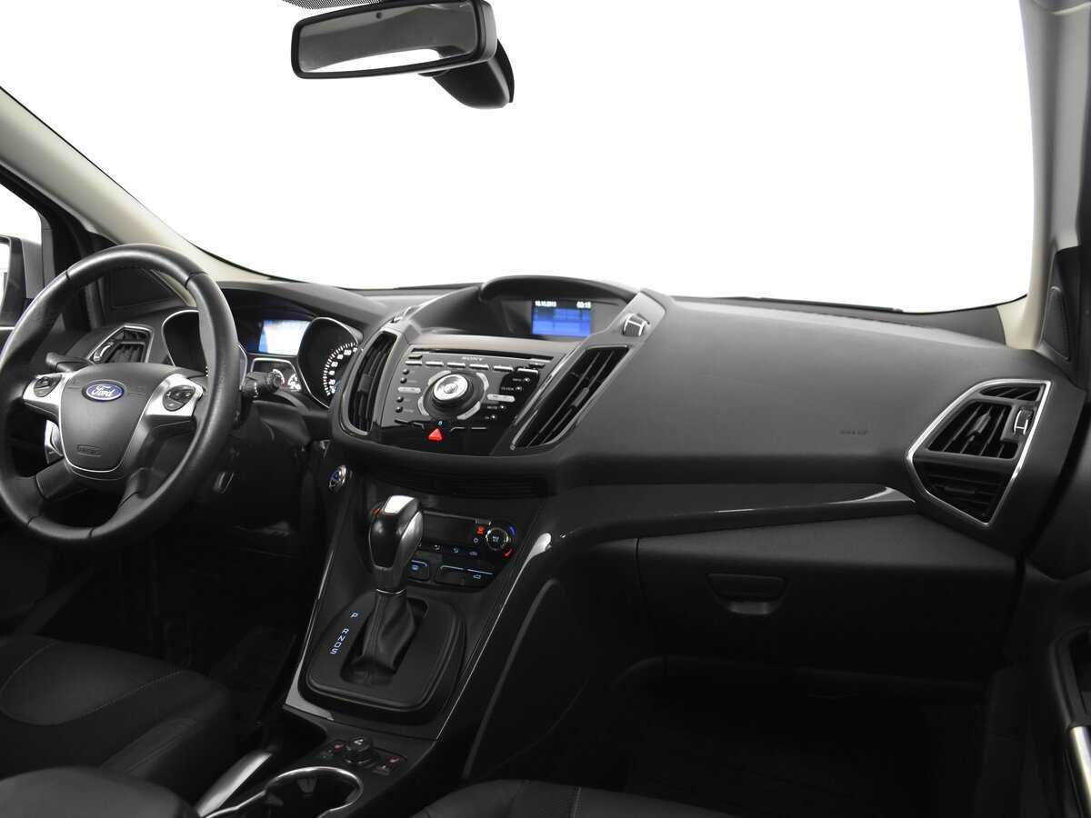 Купить Ford Kuga с пробегом. Фото: #10