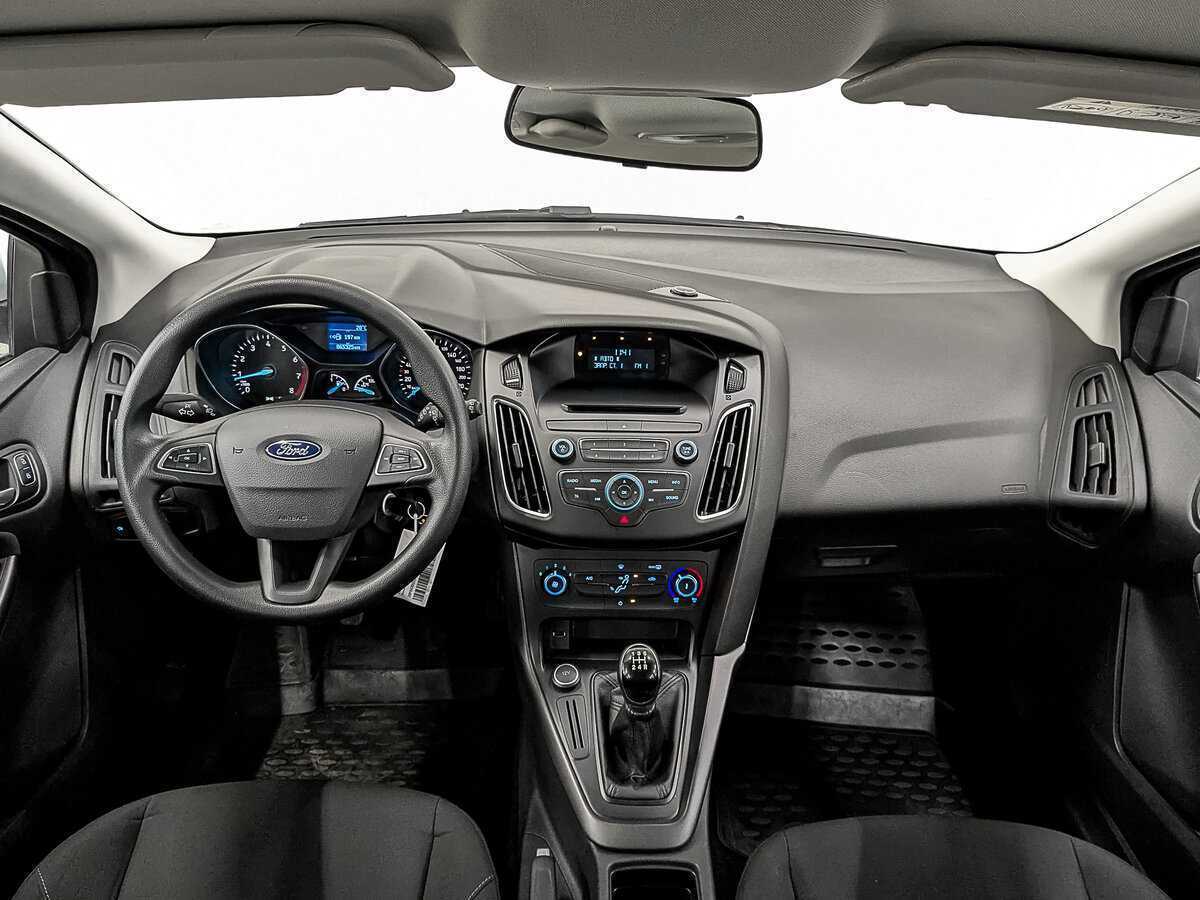 Купить Ford Focus с пробегом. Фото: #11