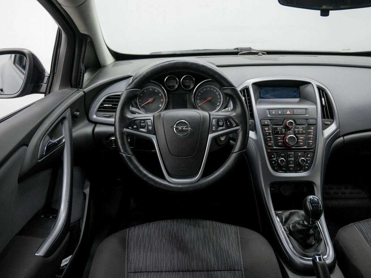 Купить Opel Astra с пробегом. Фото: #9